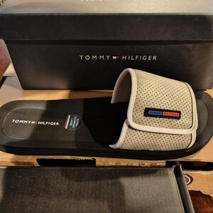 Tommy Hilfiger Men's Beige Slide Sandals